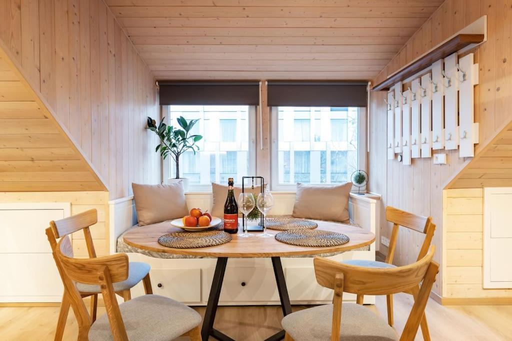 Luxury Apartment In Gedimino Av. Wilna Exterior foto